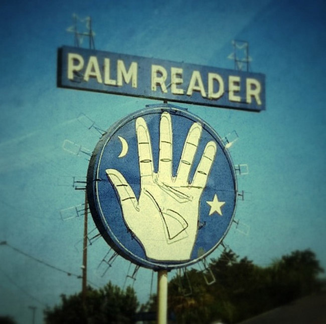 Palmistry 101: A Guide To Palm Reading For Enchanted Babes! Palmistry 101: A Guide To Palm Reading For Enchanted Babes!